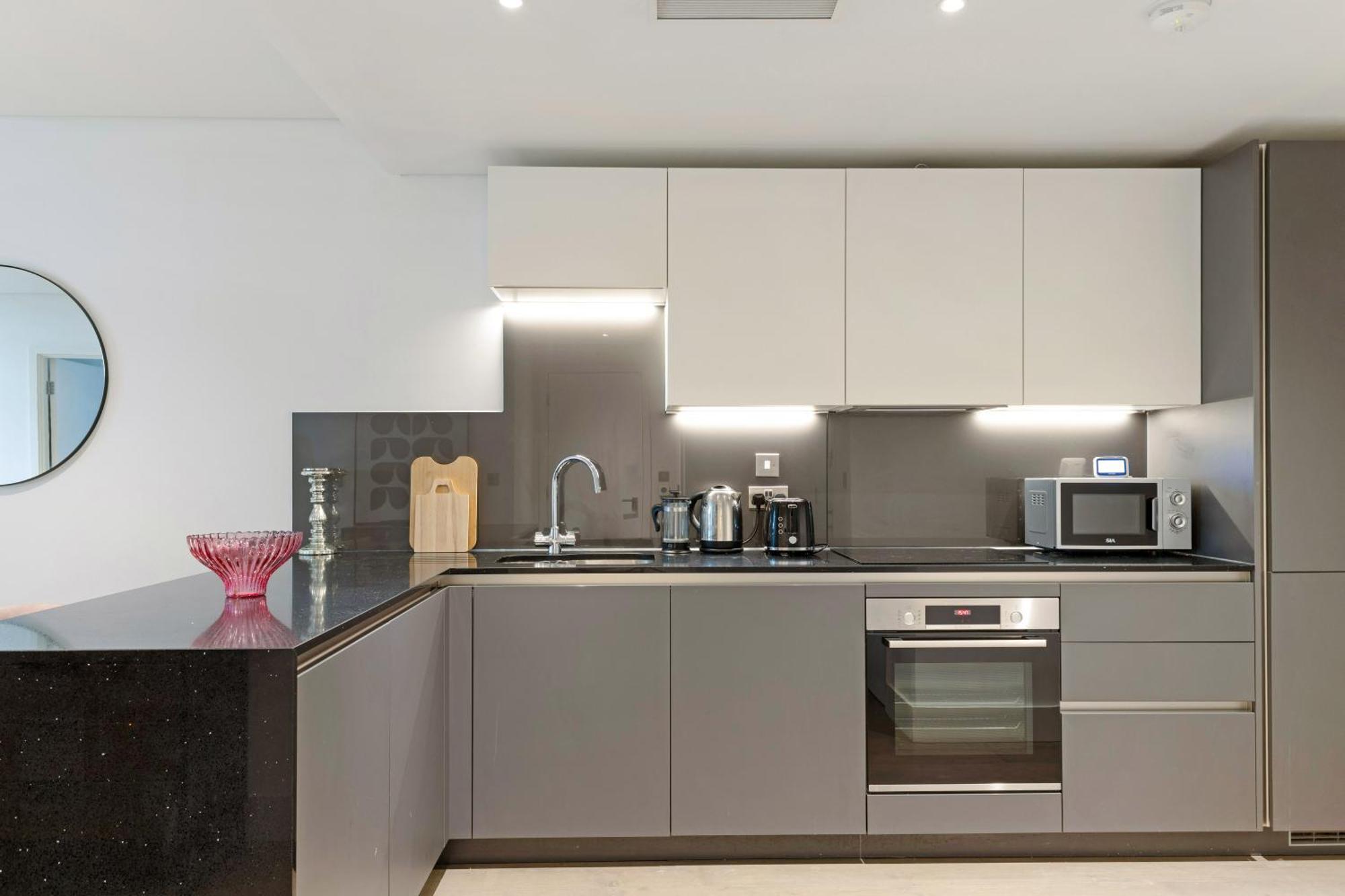 Battersea River Lux Stunning 2 Bedroom
