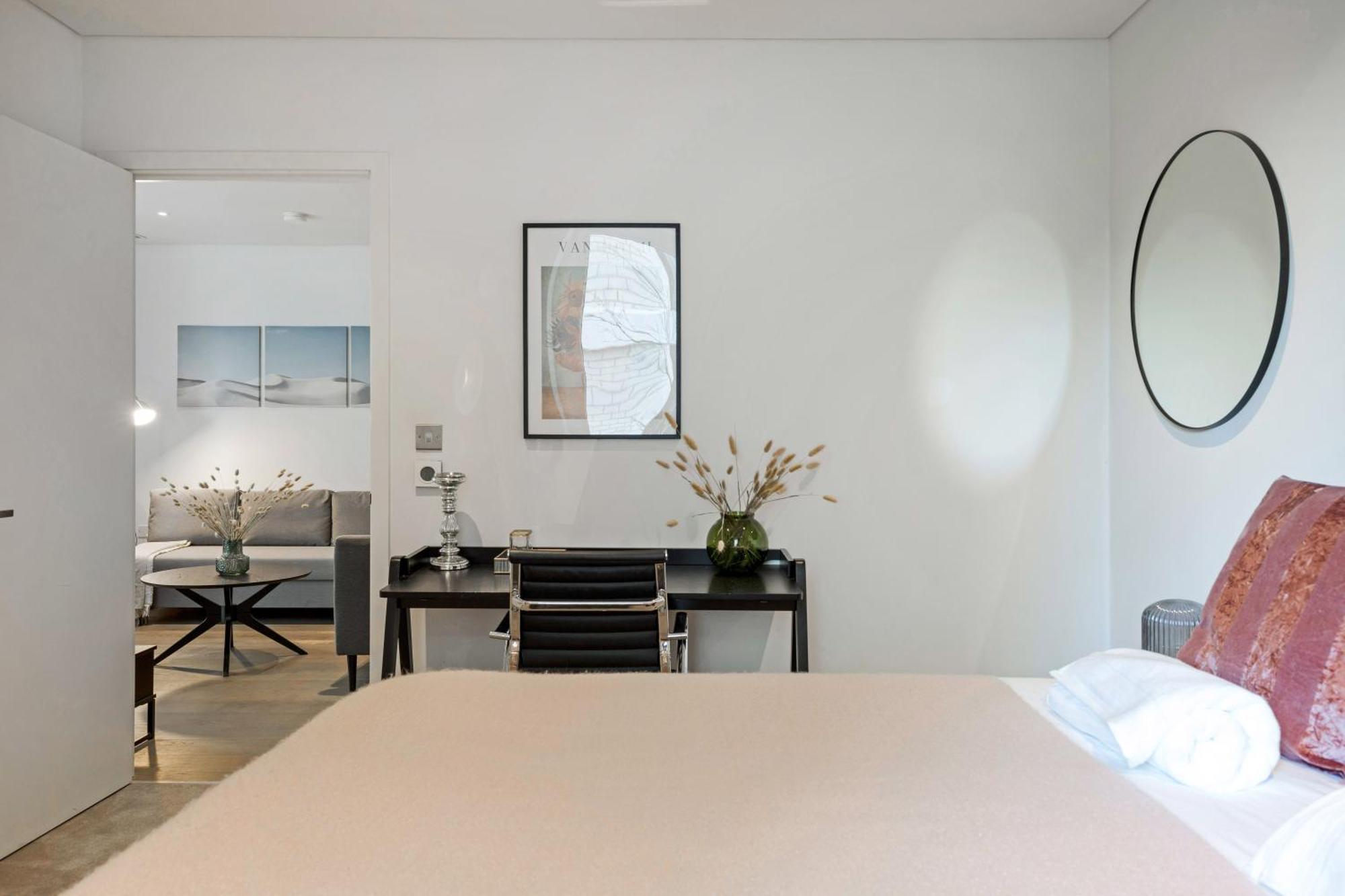Battersea River Lux Stunning 2 Bedroom Apartment *